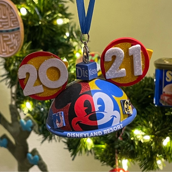 2021 Disneyland Christmas Holiday Icon Ear Hat Ornament - Picture 2 of 7